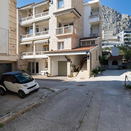 Apartments By The Sea Duce, Omis - 5973 Екстер'єр фото