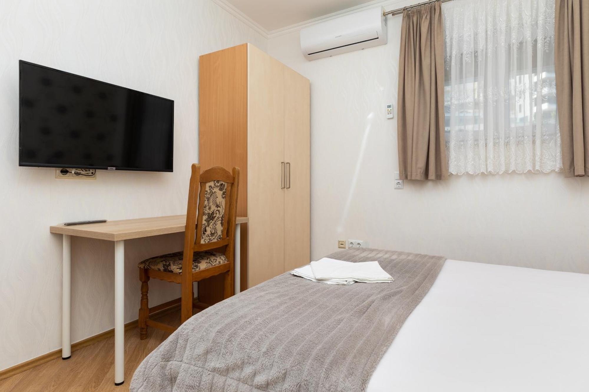 Apartments By The Sea Duce, Omis - 5973 Номер фото